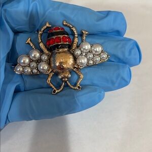 Gold and Red Insect gucci Brooch with Pearls